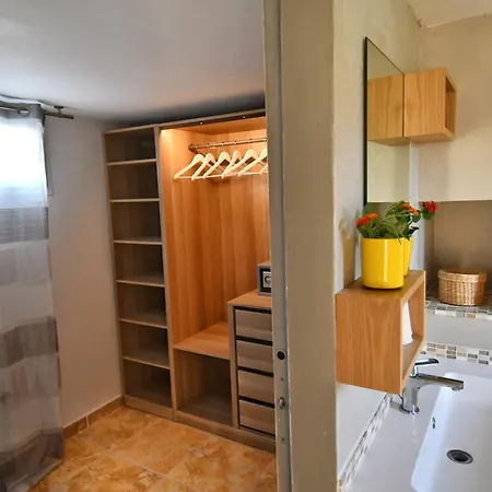 Fiore Di Machja コティ・シアヴァーリ