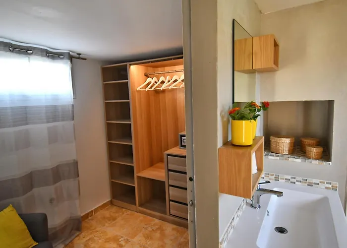 Fiore Di Machja コティ・シアヴァーリ