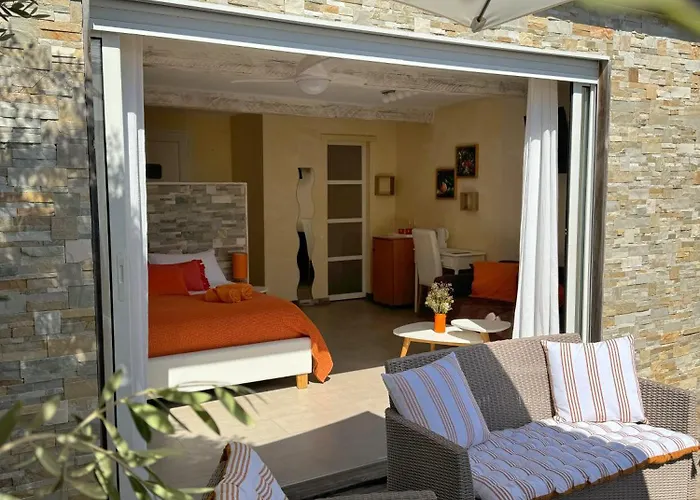 Fiore Di Machja 4* Coti-Chiavari (Corsica)
